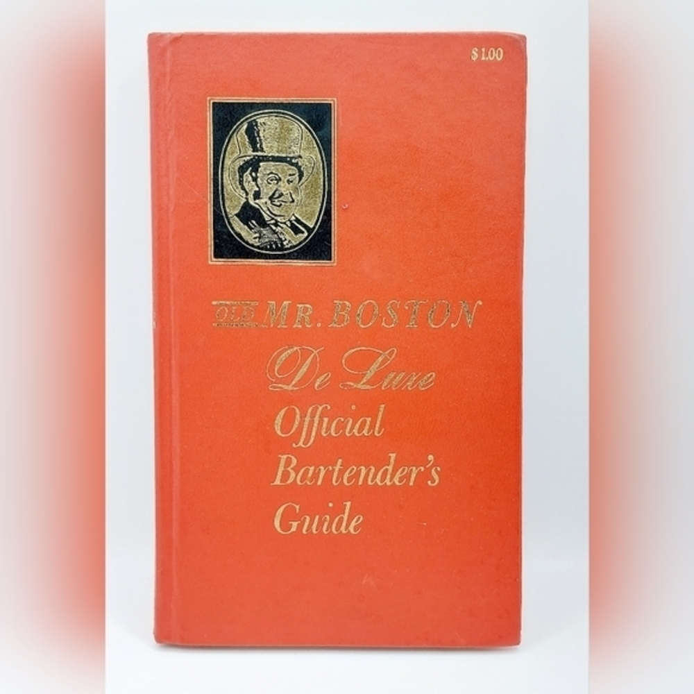 Vintage Old Mr Boston De Luxe Official Bartender’s Guide Red Hardcover 1962 Book